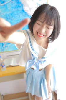 一边吃奶一边XB